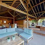 La Clef Decamp Chaignonnieres Roulotte 19 Pers Jacuzzi 15 Min Сasa de vacaciones *