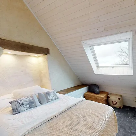 Semesterbostad Chaignonnieres Roulotte 19pers Jacuzzi 15min *