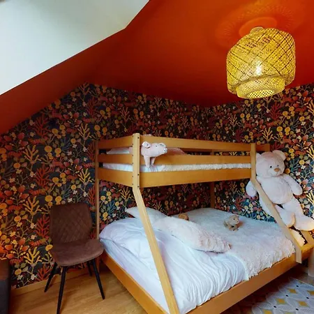 Semesterbostad Chaignonnieres Roulotte 19pers Jacuzzi 15min La Chaise-Beaudouin