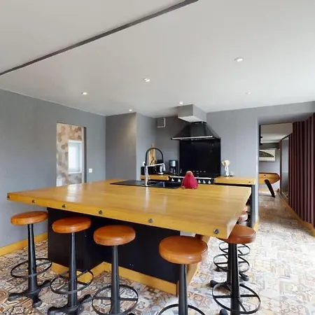 Chaignonnieres Roulotte 19pers Jacuzzi 15min *