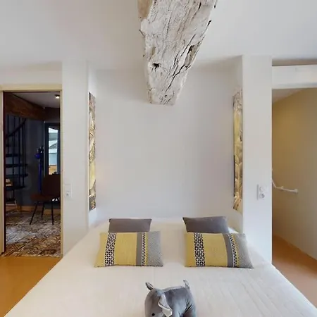 Chaignonnieres Roulotte 19pers Jacuzzi 15min Semesterbostad