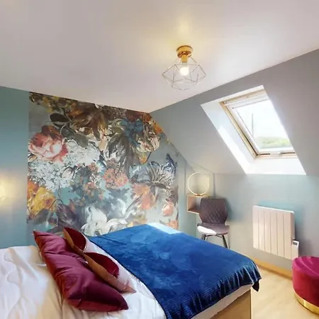 Semesterbostad Chaignonnieres Roulotte 19pers Jacuzzi 15min *