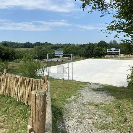 Casa vacanze Chaignonnières Roulotte 19pers Jacuzzi 15min *