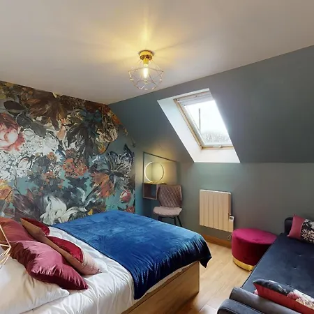 Casa vacanze Chaignonnières Roulotte 19pers Jacuzzi 15min *