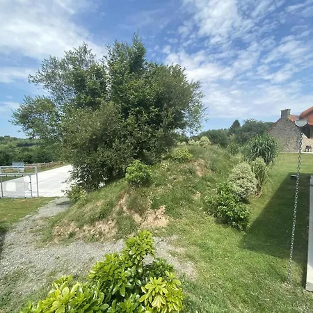Casa vacanze Chaignonnières Roulotte 19pers Jacuzzi 15min *
