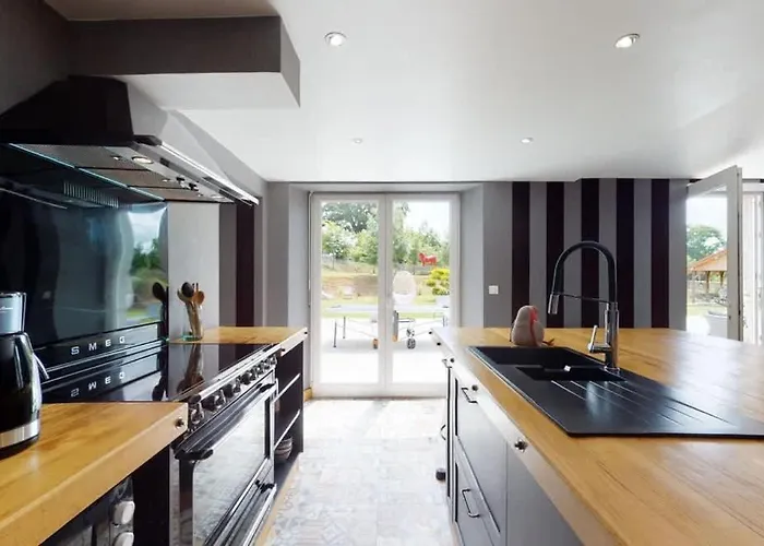 La Clef Decamp Chaignonnieres Roulotte 19pers Jacuzzi 15min Prázdninový dům *