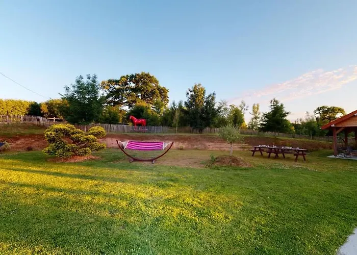 Chaignonnieres Roulotte 19pers Jacuzzi 15min La Chaise-Beaudouin