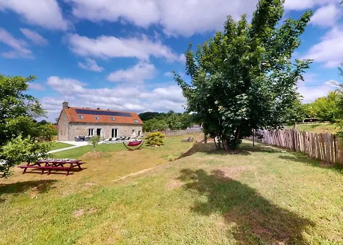 Chaignonnieres Roulotte 19pers Jacuzzi 15min * La Chaise-Beaudouin