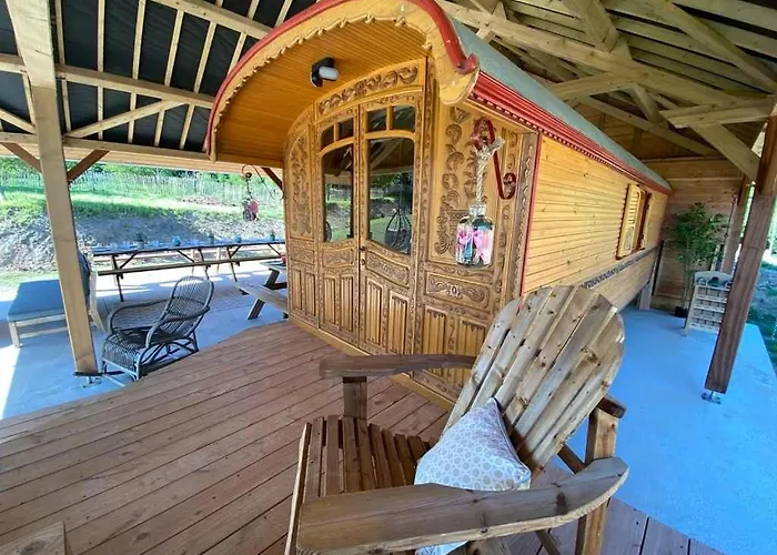 Chaignonnieres Roulotte 19pers Jacuzzi 15min La Chaise-Beaudouin