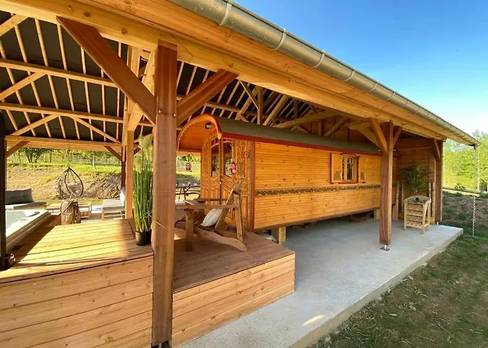 La Clef Decamp Chaignonnieres Roulotte 19pers Jacuzzi 15min Prázdninový dům La Chaise-Beaudouin