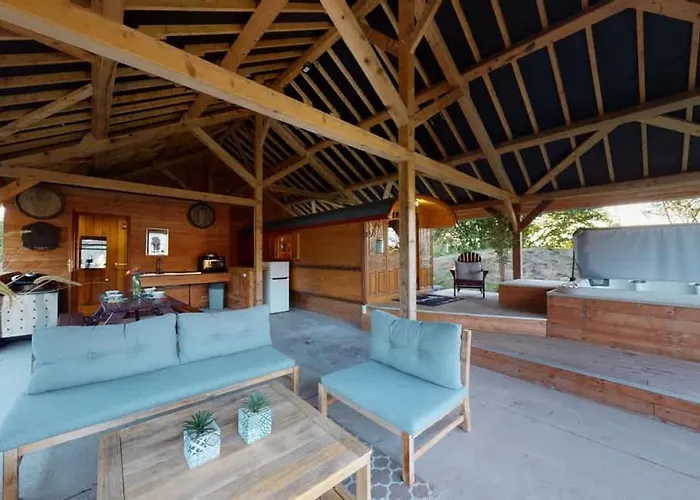 Chaignonnieres Roulotte 19pers Jacuzzi 15min * La Chaise-Beaudouin