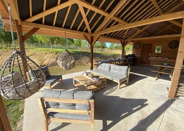 La Clef Decamp Chaignonnieres Roulotte 19pers Jacuzzi 15min *