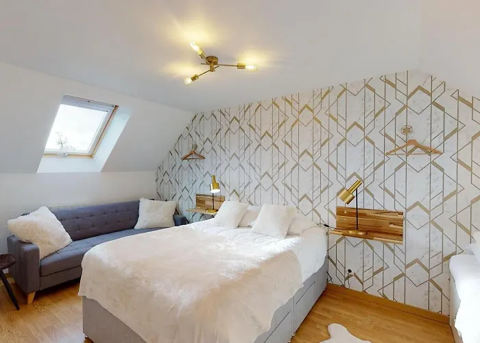 Chaignonnières Roulotte 19pers Jacuzzi 15min Casa vacanze *